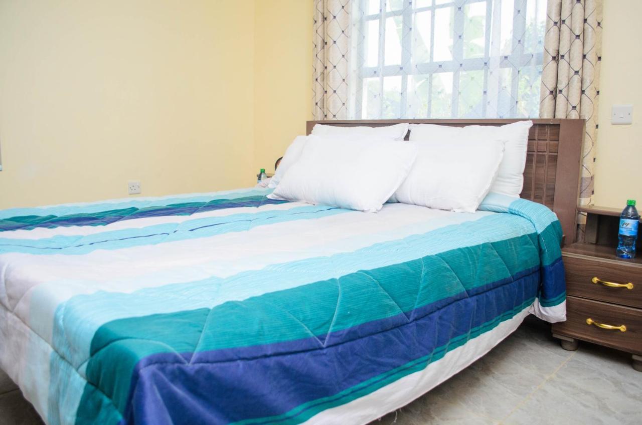 Bed and Breakfast Everlasting Gardens à Kitui Extérieur photo
