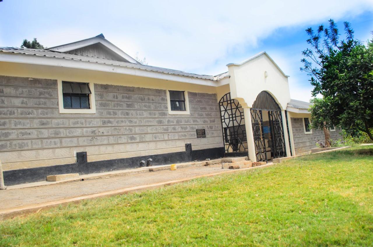 Bed and Breakfast Everlasting Gardens à Kitui Extérieur photo