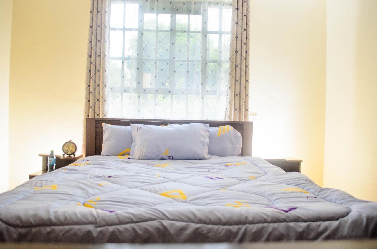 Bed and Breakfast Everlasting Gardens à Kitui Extérieur photo